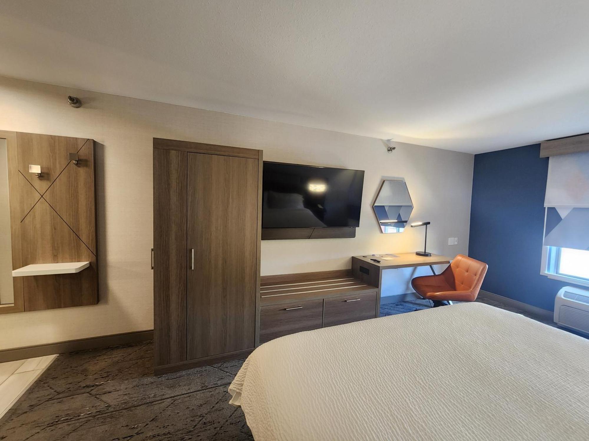 Holiday Inn Express Hotel & Suites Crawfordsville By Ihg Buitenkant foto