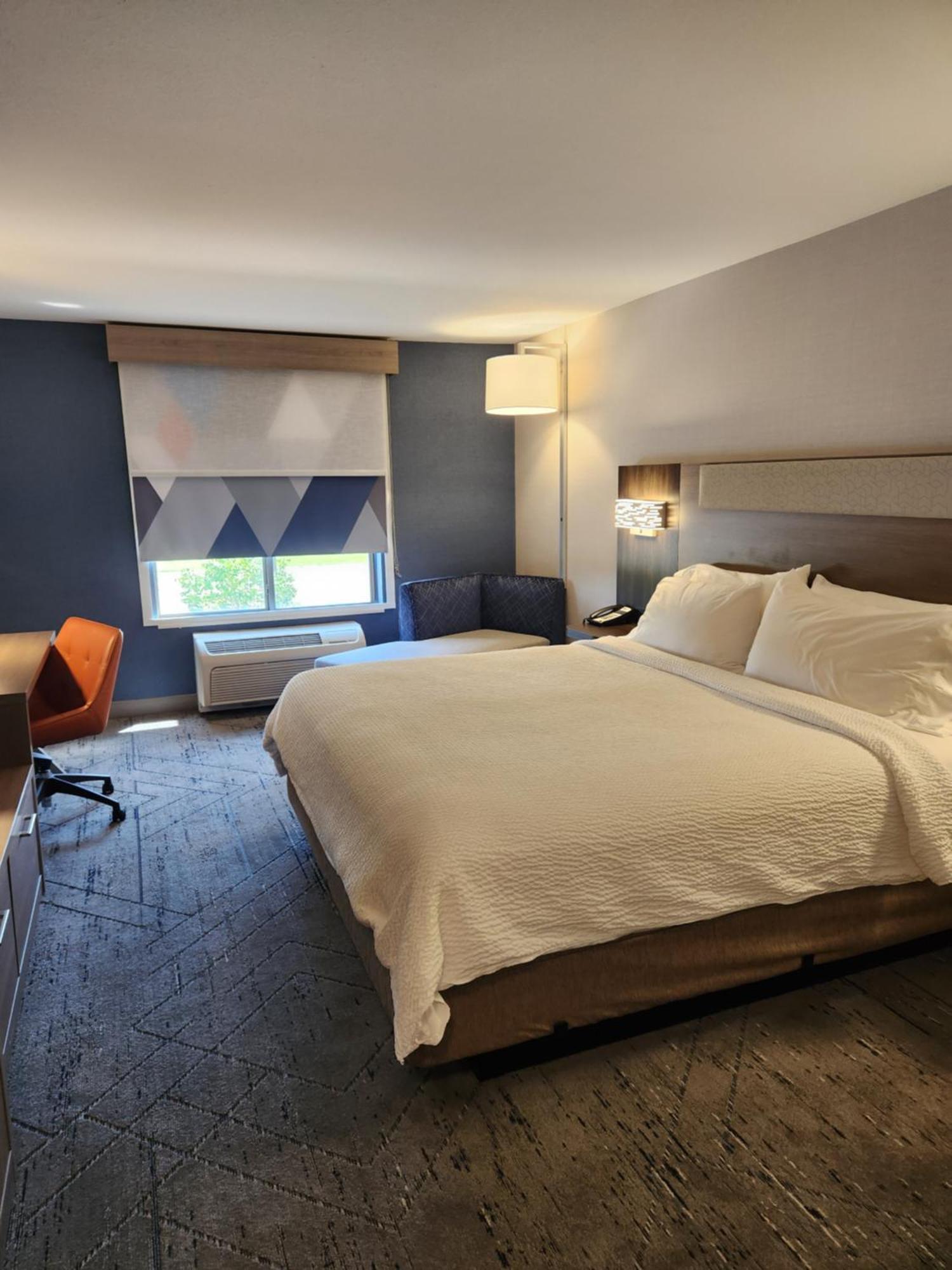 Holiday Inn Express Hotel & Suites Crawfordsville By Ihg Buitenkant foto