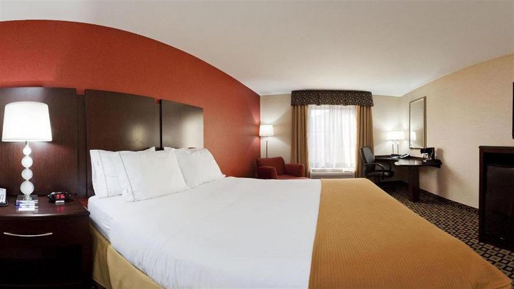 Holiday Inn Express Hotel & Suites Crawfordsville By Ihg Buitenkant foto